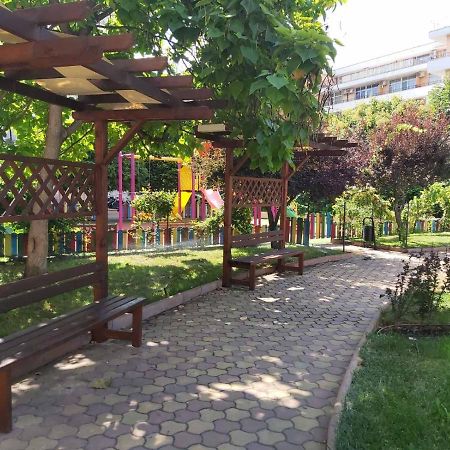 Holiday Apartments Grand Kamelia Слънчев бряг Екстериор снимка