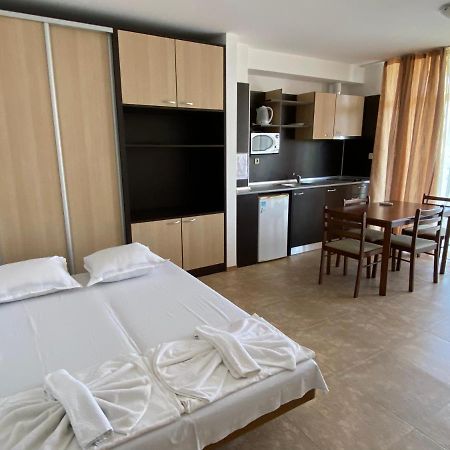Holiday Apartments Grand Kamelia Слънчев бряг Екстериор снимка