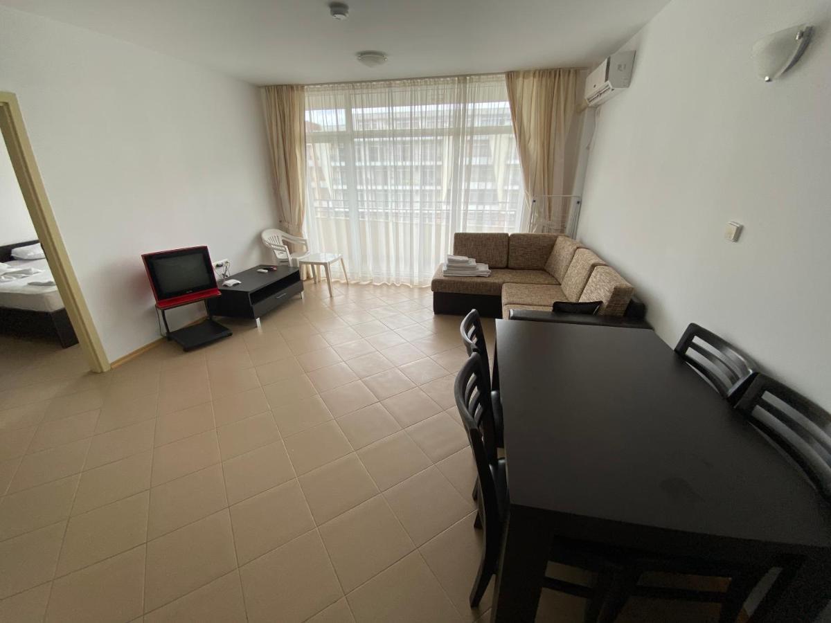 Holiday Apartments Grand Kamelia Слънчев бряг Екстериор снимка