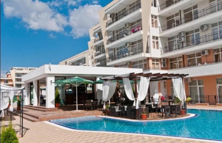 Holiday Apartments Grand Kamelia Слънчев бряг Екстериор снимка
