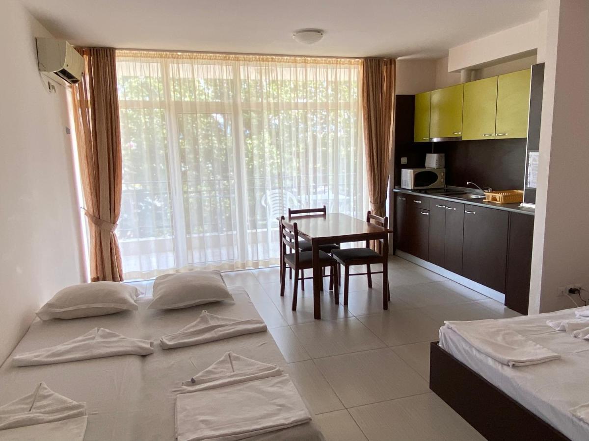 Holiday Apartments Grand Kamelia Слънчев бряг Екстериор снимка