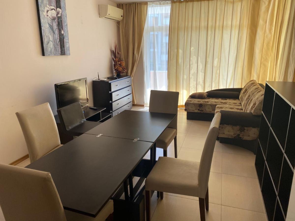 Holiday Apartments Grand Kamelia Слънчев бряг Екстериор снимка